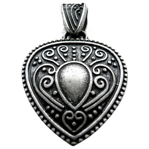 Babylonian Heart (Pendant in antiqued silver)