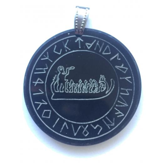 Rock ship in the circle of the Bardenrunes (Pendant of horn)