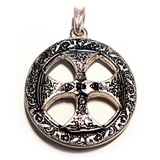 Nordic Axe Cross (Pendant in silver)